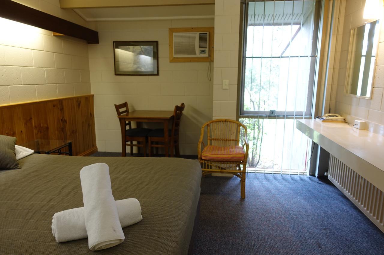 Coal Creek Motel Korumburra Exterior photo